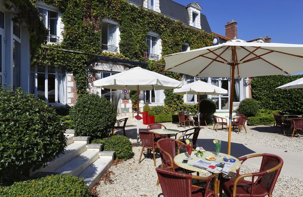 The Originals Boutique, Hôtel Normandie, Auxerre Room Service assuré! Exterior foto